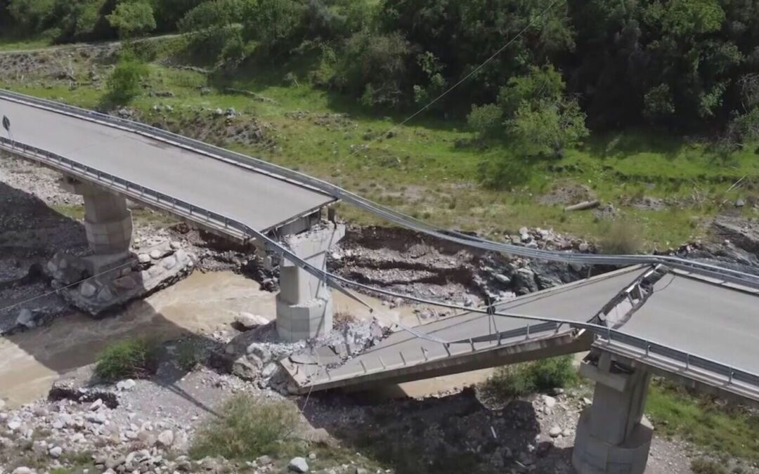 Crollo viadotto nel cosentino, Udicon: “Intensificare i controlli, tragedia sfiorata”   